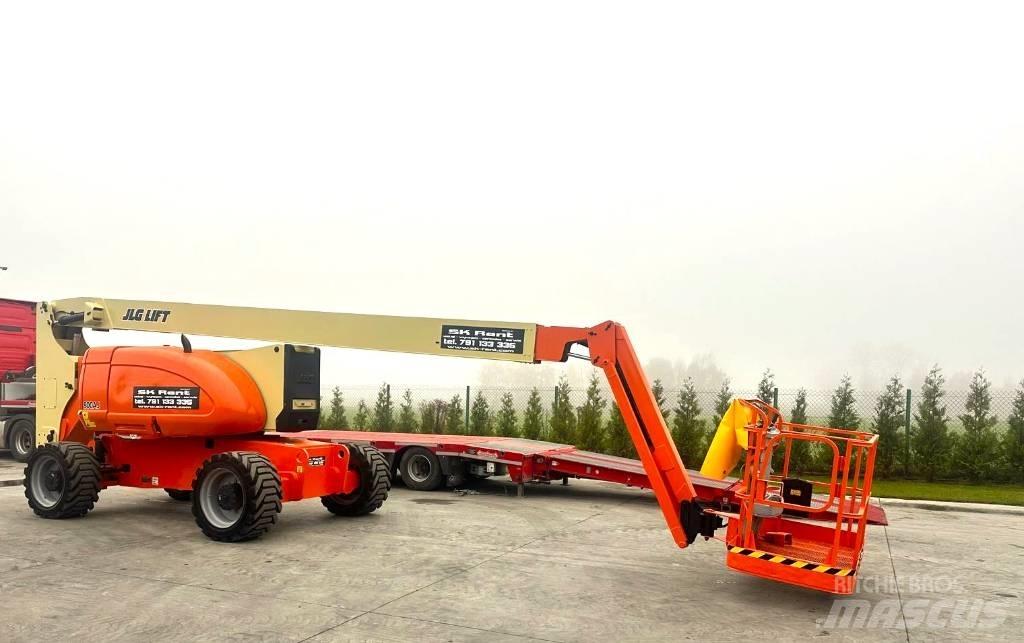 JLG 800 AJ Bomliftar