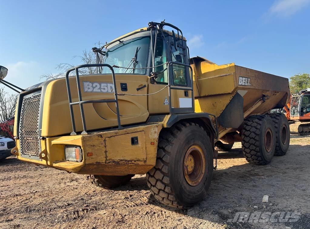 Bell B 25 D Midjestyrd dumper