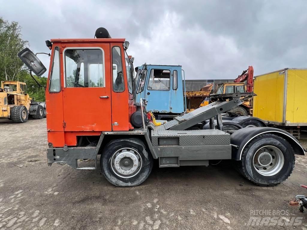 Bollnäs BT25T Terminaltraktorer