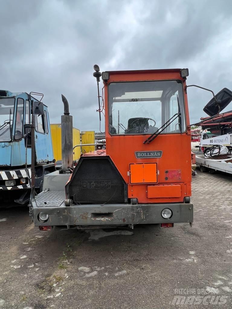 Bollnäs BT25T Terminaltraktorer