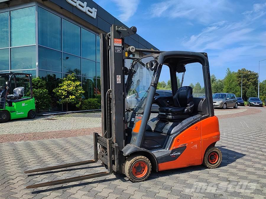 Linde H16T-01 Gasolmotviktstruckar