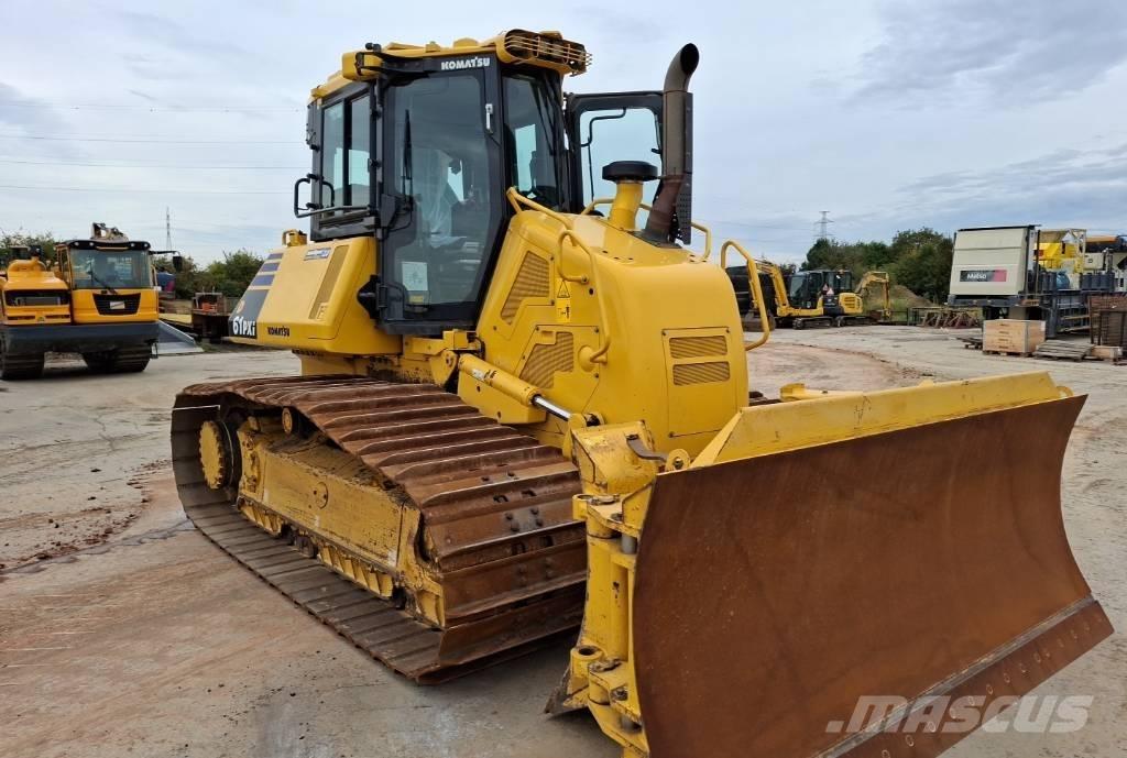 Komatsu D61PXI-24E0 Bandschaktare