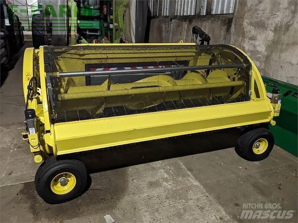 John Deere 8600i Självgående fälthackar