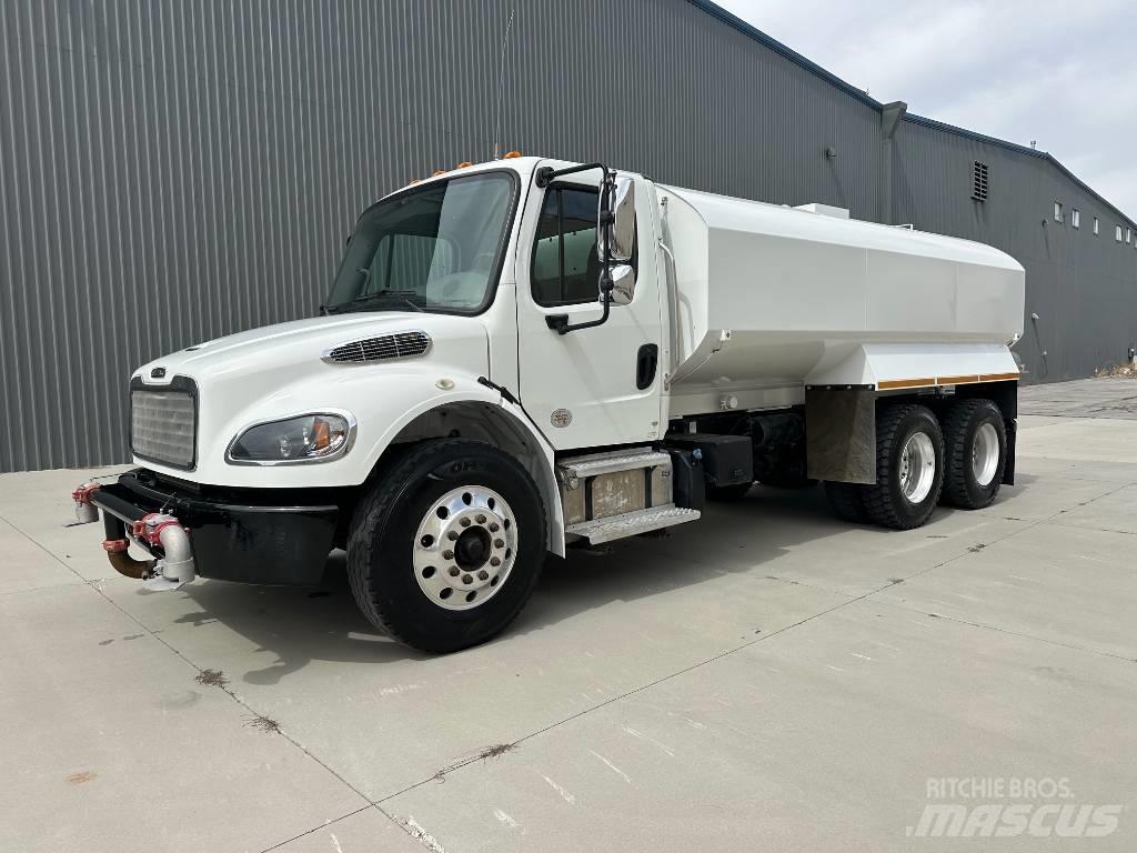 Freightliner M2 Vattentankbilar