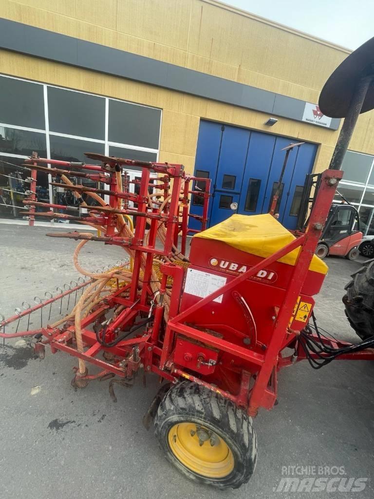  UBALDI PNEUSEM 400 L Såmaskiner