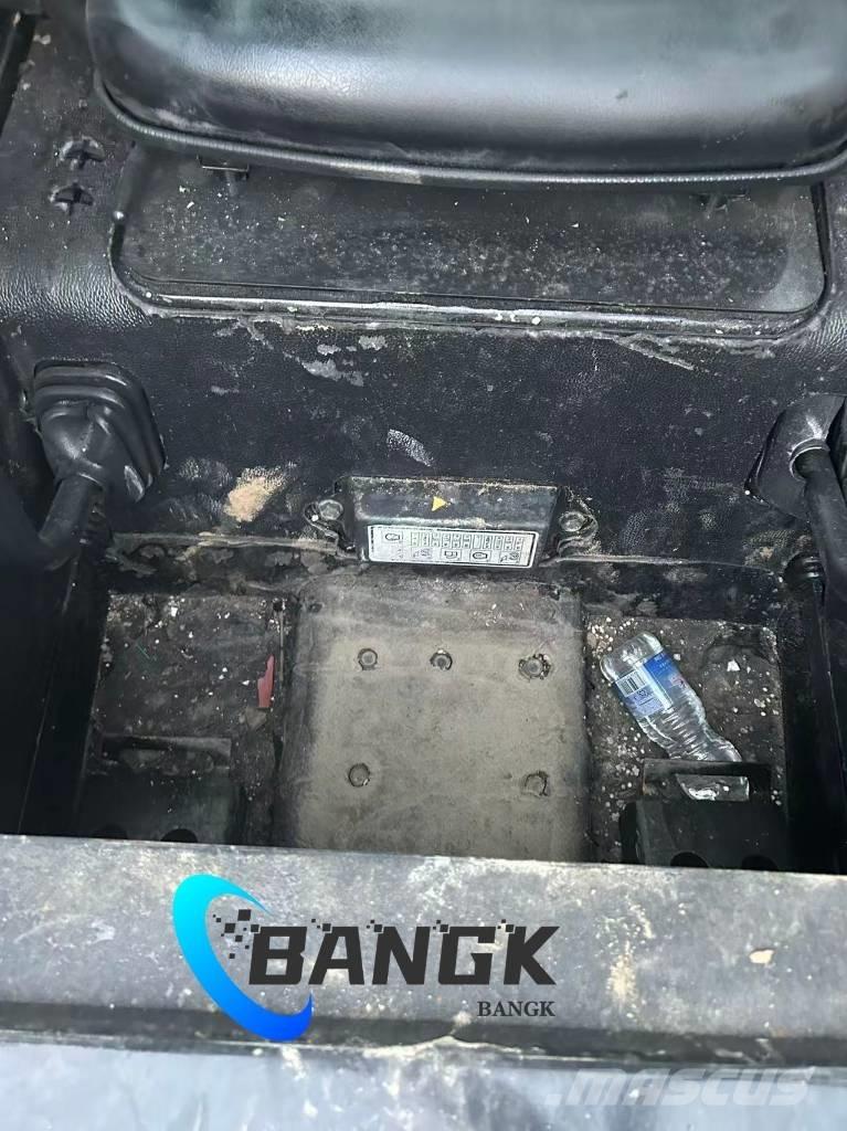  EARTHFORCE S300 Kompaktlastare