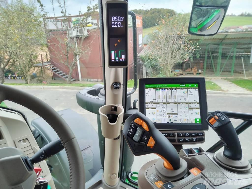 John Deere 6R 130 Traktorer