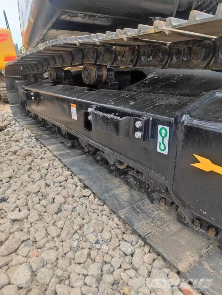 Sany SY 135 C Bandgrävare