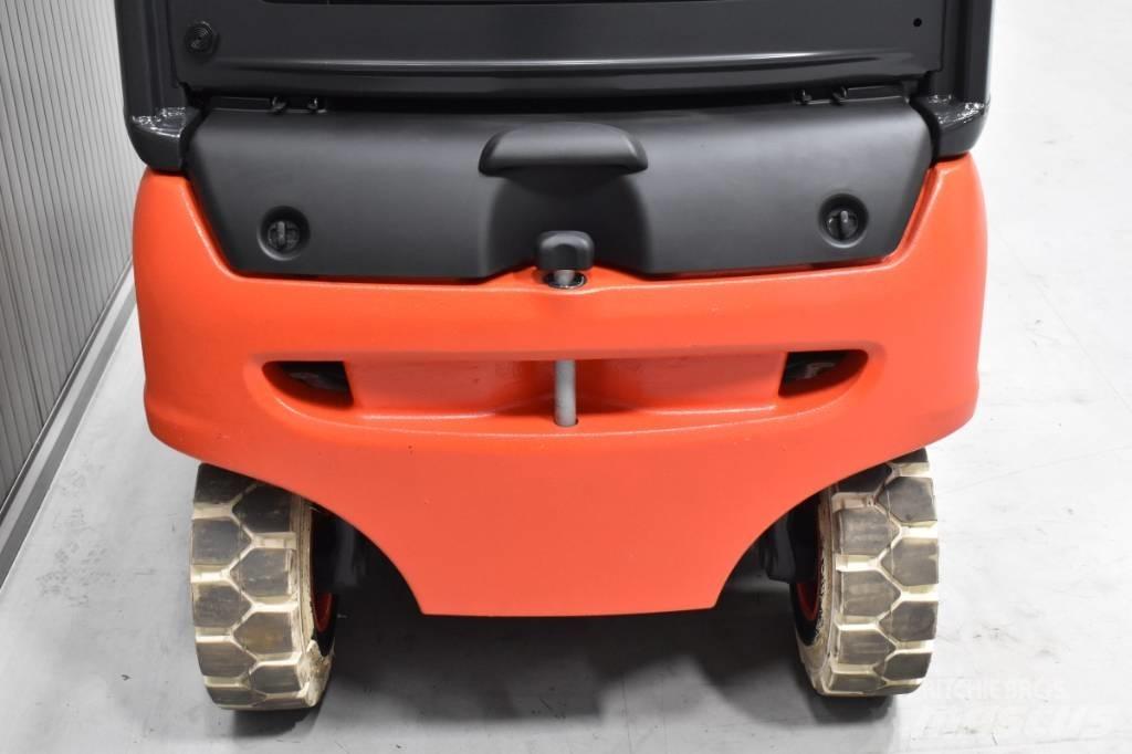 Linde E 16 P-02 Elmotviktstruckar