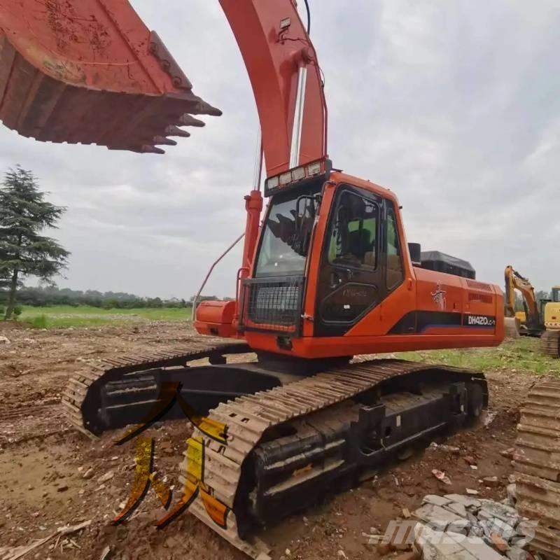 Doosan DX 420 Bandgrävare