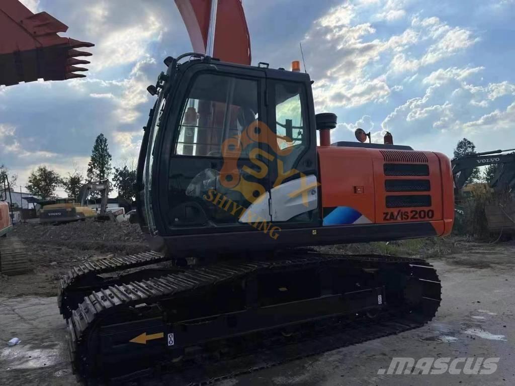 Hitachi ZX200-5G Bandgrävare