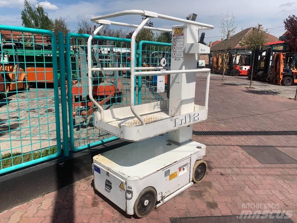 UpRight TM 12   V-2748 Personhissar och andra hissar