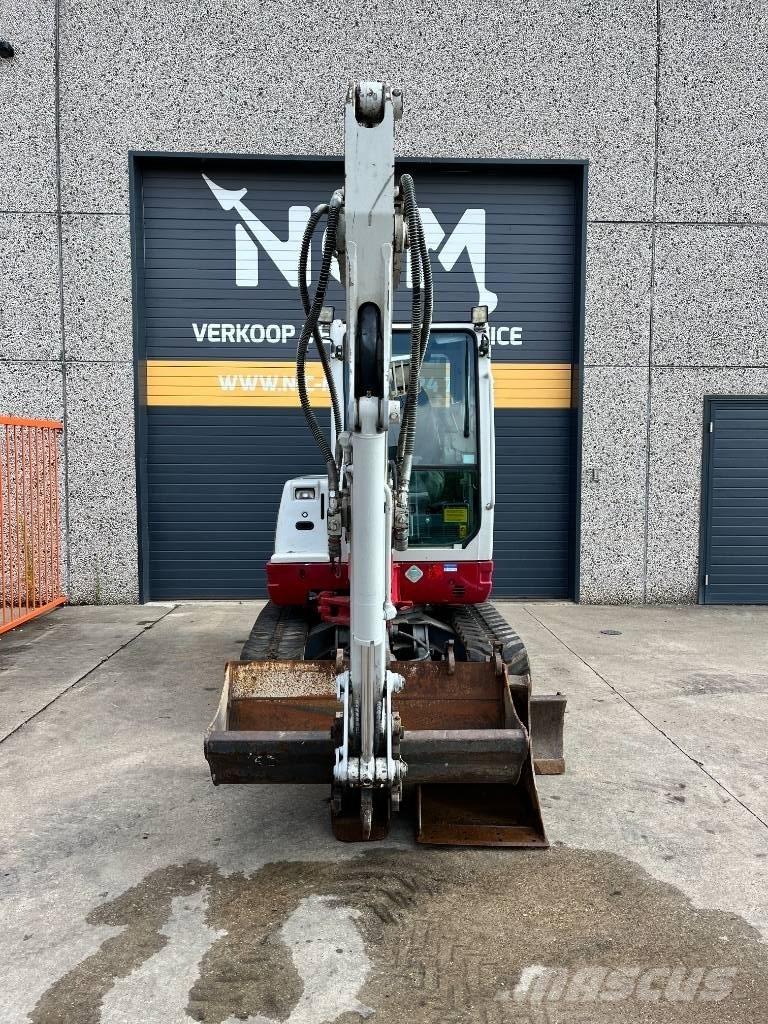 Takeuchi TB 235 Minigrävare < 7t