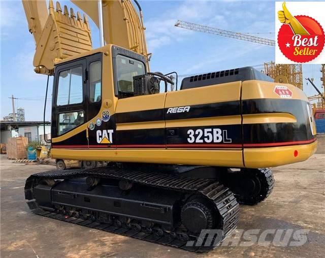 CAT 325 B L Bandgrävare