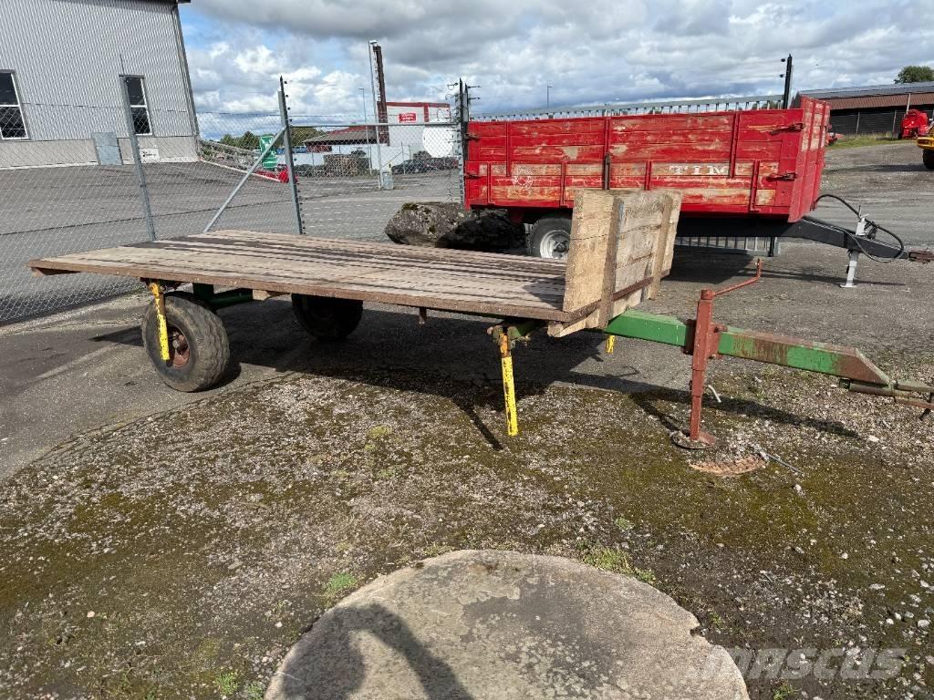  Skogskärra med flak Övriga vagnar