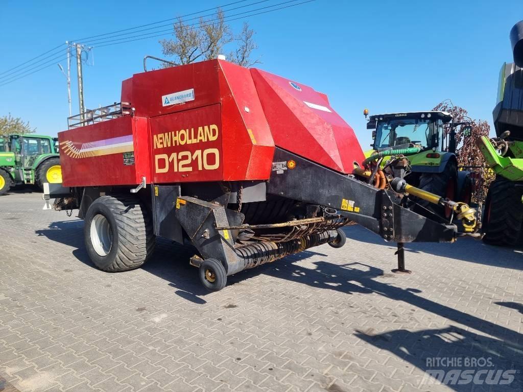 New Holland D 1210 Fyrkantspressar