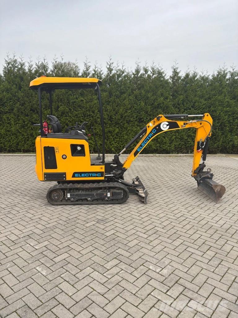 JCB 19C-1E Minigrävare < 7t