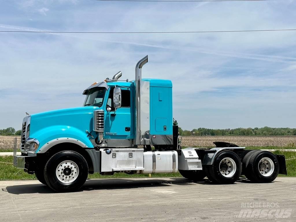 Mack Titan TD 713 Övriga bilar