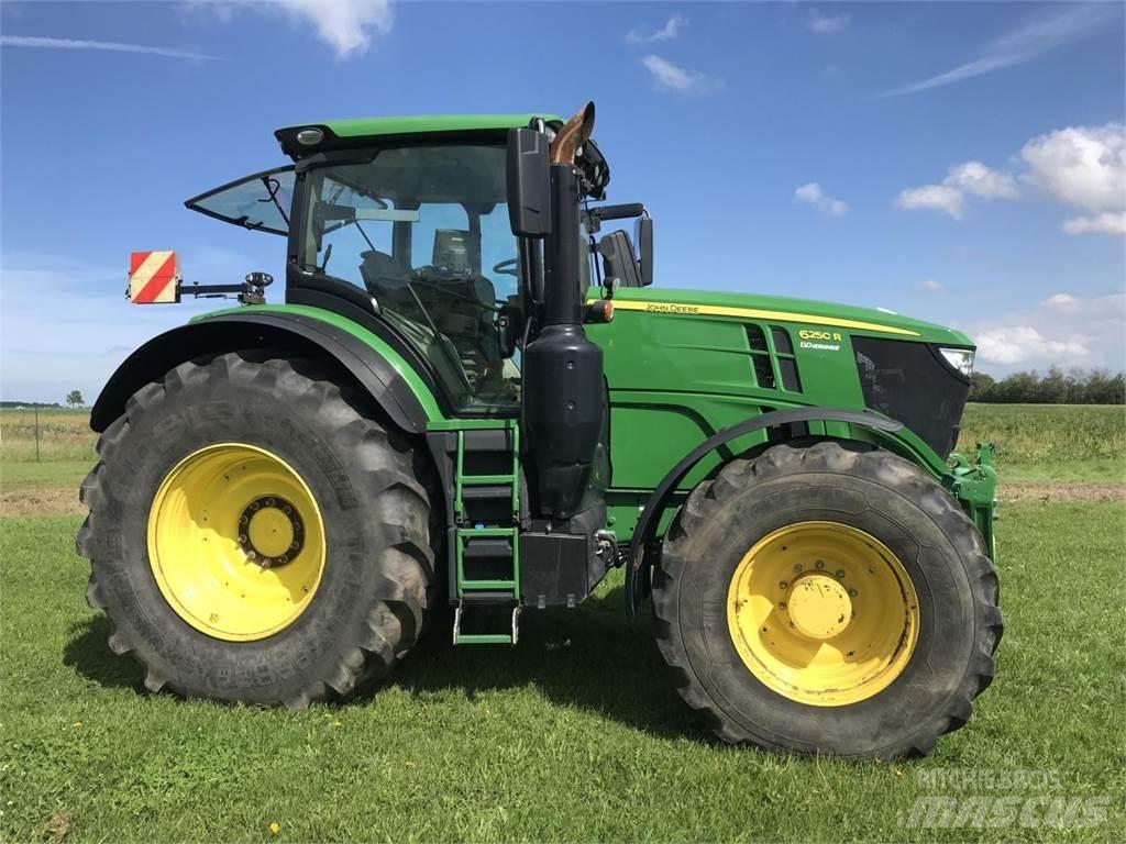 John Deere 6250R Traktorer