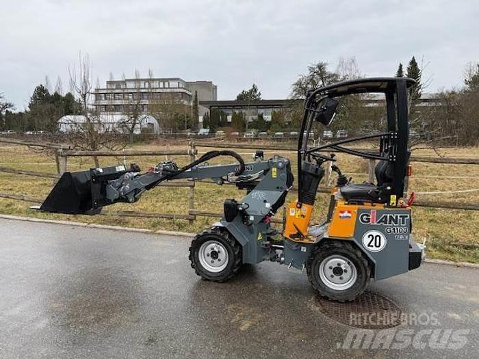GiANT G1100 Hjullastare