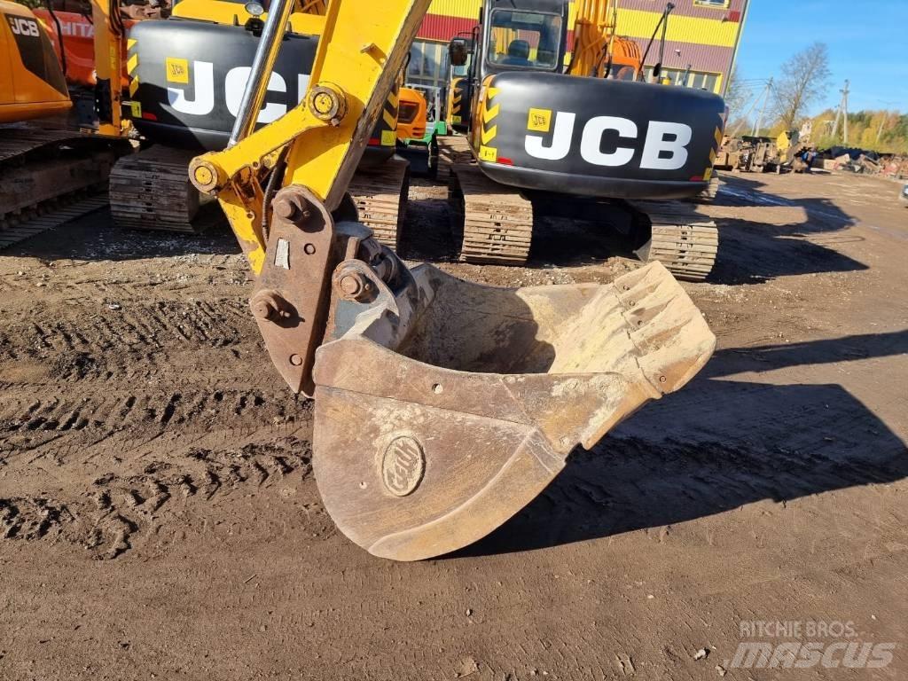 JCB JS 130 LC T4i Bandgrävare
