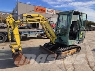 Yanmar B 25 V Minigrävare < 7t