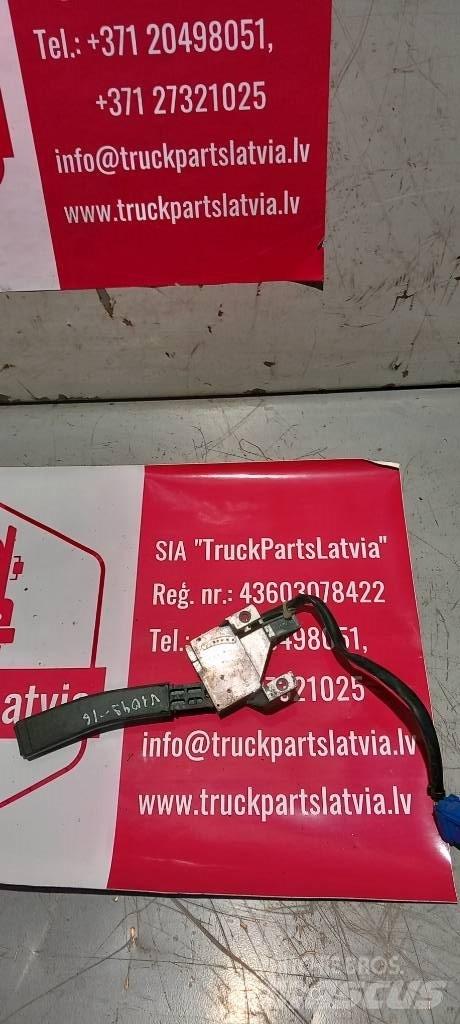 Volvo FH 12.   20399175 Hytter och interiör