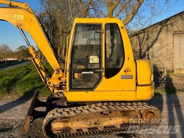 Komatsu PC 75R Midigrävmaskiner 7t - 12t