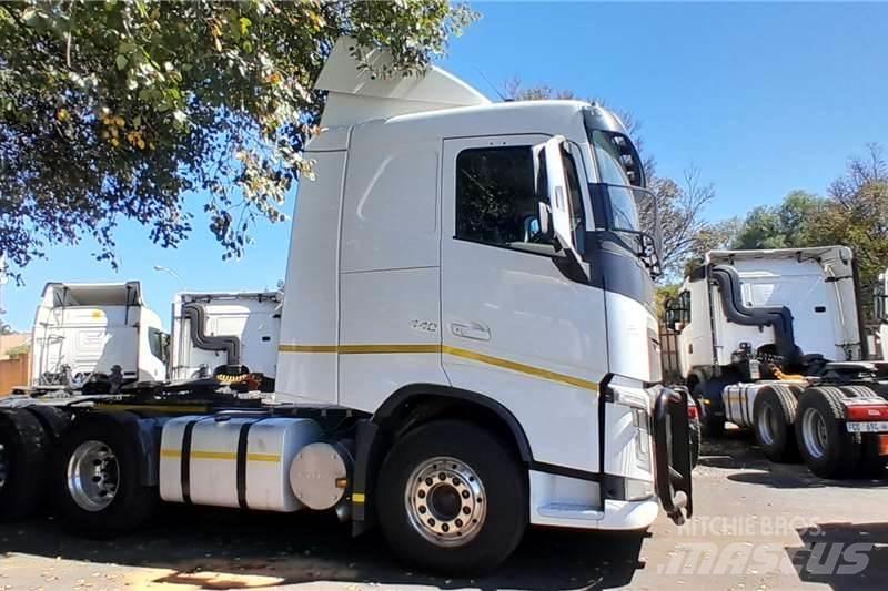 Volvo FH 440 Övriga bilar