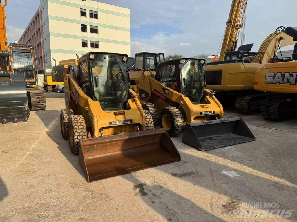 CAT 246 C Kompaktlastare