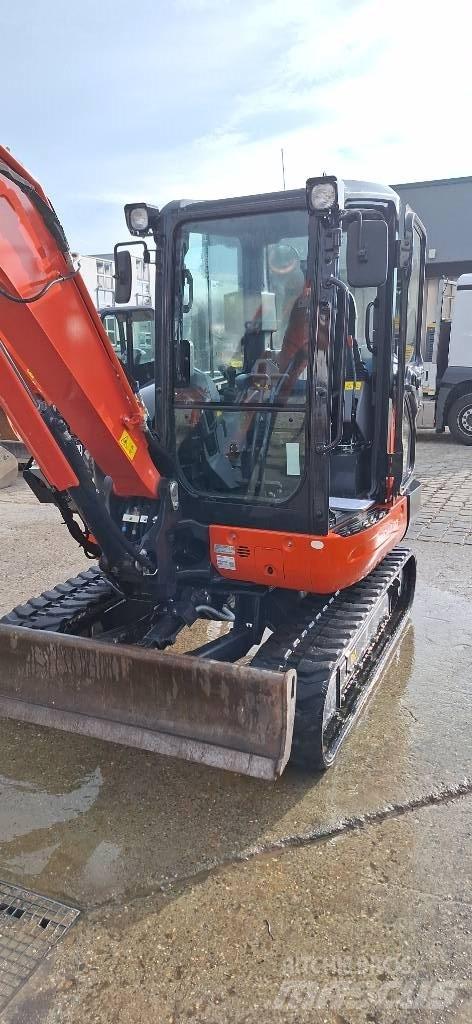 Kubota KX 042-4 Minigrävare < 7t