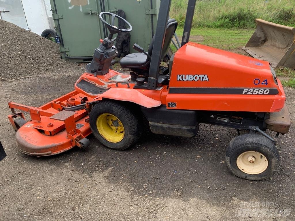 Kubota F 2560 Entreprenad - Övrigt