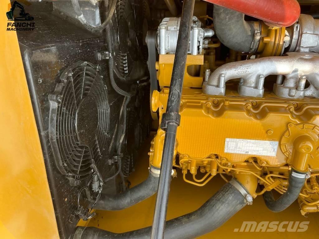 CAT 323 Bandgrävare