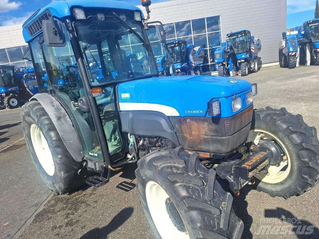 New Holland TNF 85A Traktorer