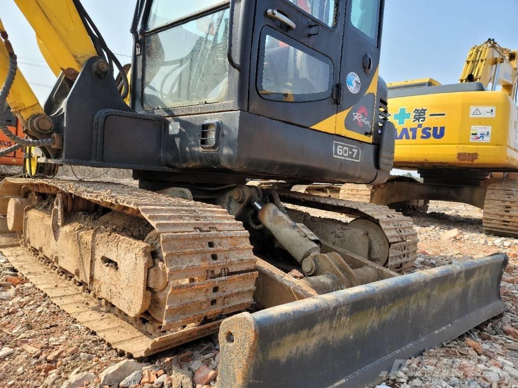 Hyundai R60-7 Minigrävare < 7t