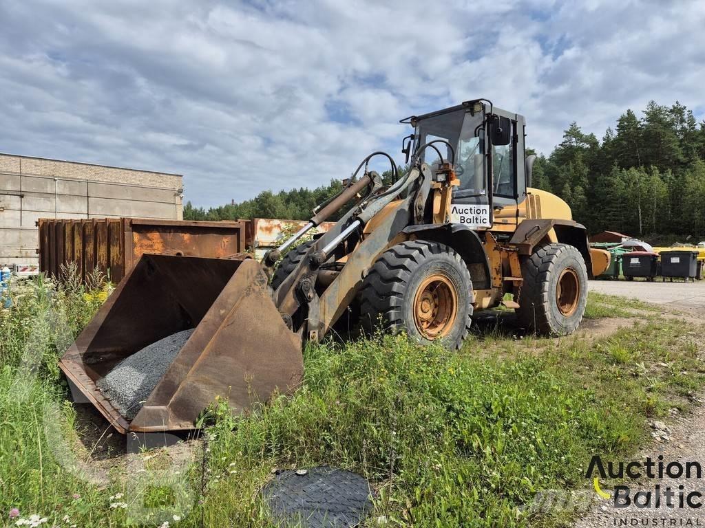 CASE 621 D Hjullastare