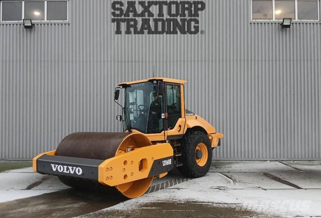 Volvo SD160 B, Vält Pneumatiska Hjulvältar