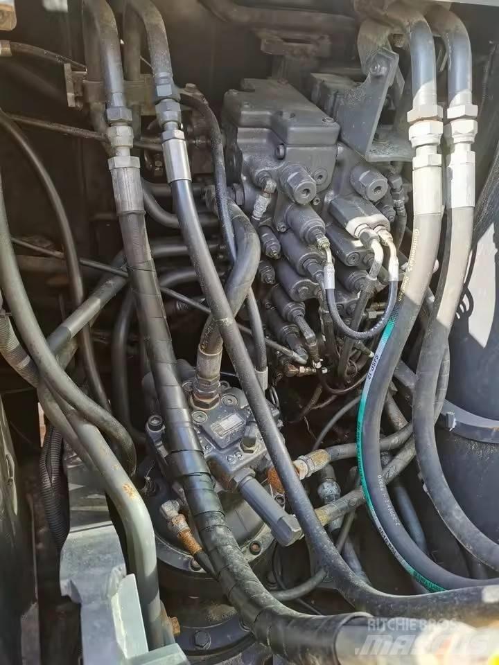 Sumitomo SH 130-6 Bandgrävare