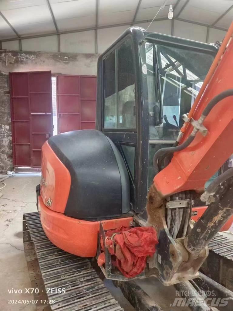 Kubota KX 155-5 Bandgrävare