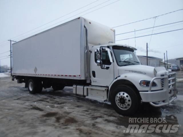 Freightliner M2 106 Skåpbilar