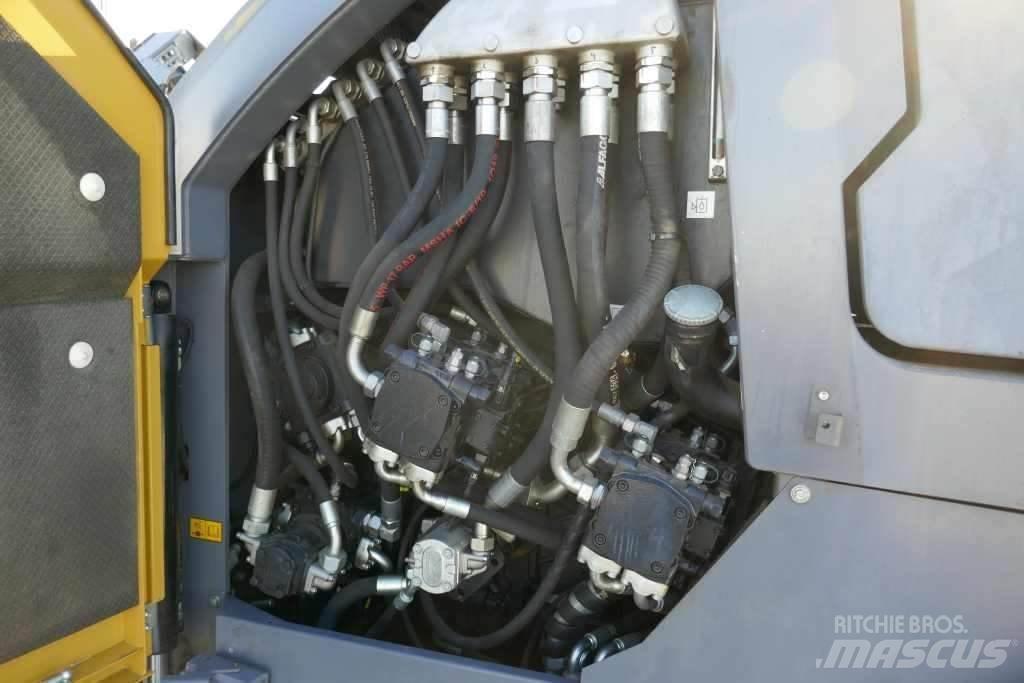Dynapac SD 2550 CS Asfaltsläggningsmaskiner