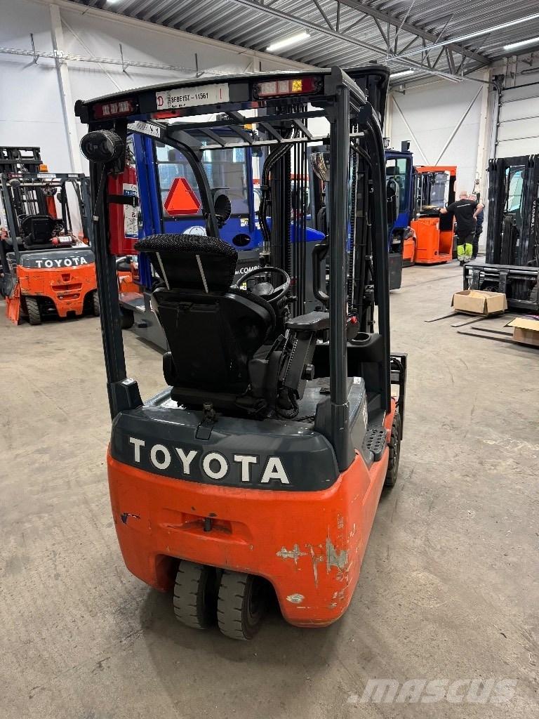 Toyota 8FBE15T Elmotviktstruckar
