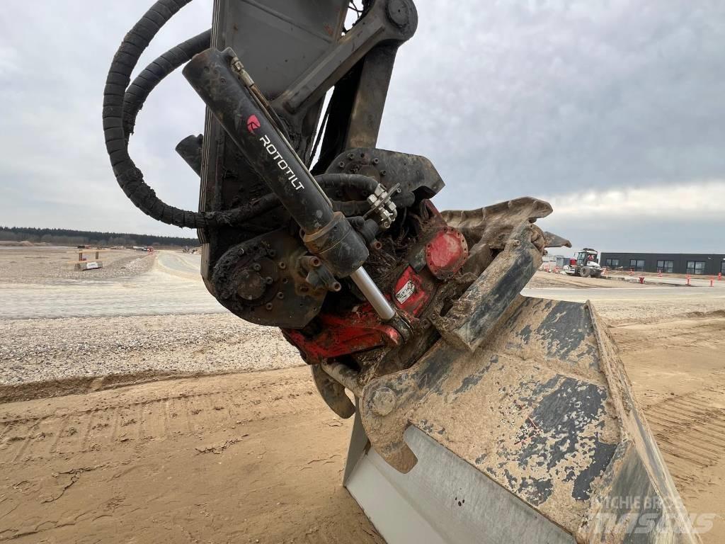 Volvo EC220EL Bandgrävare