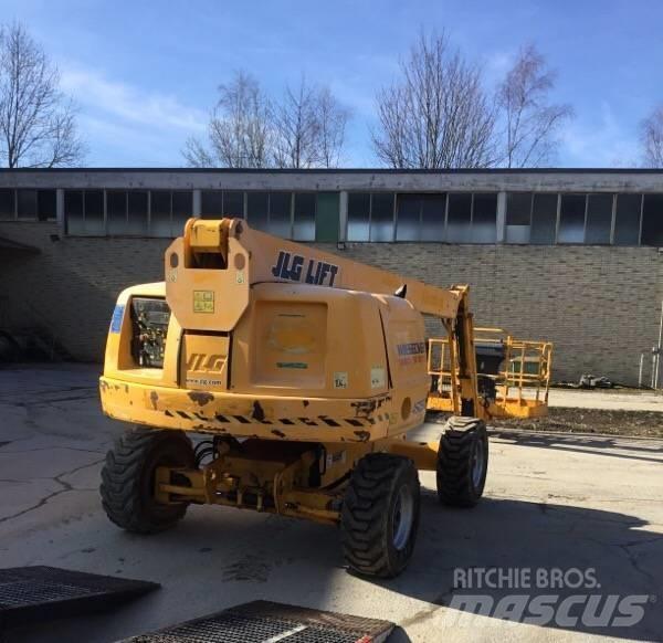 JLG 460 SJ Teleskop bomliftar