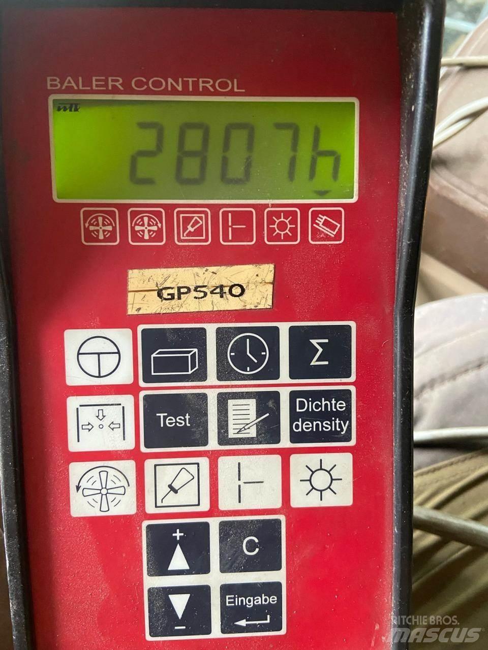 Case IH 540 Fyrkantspressar