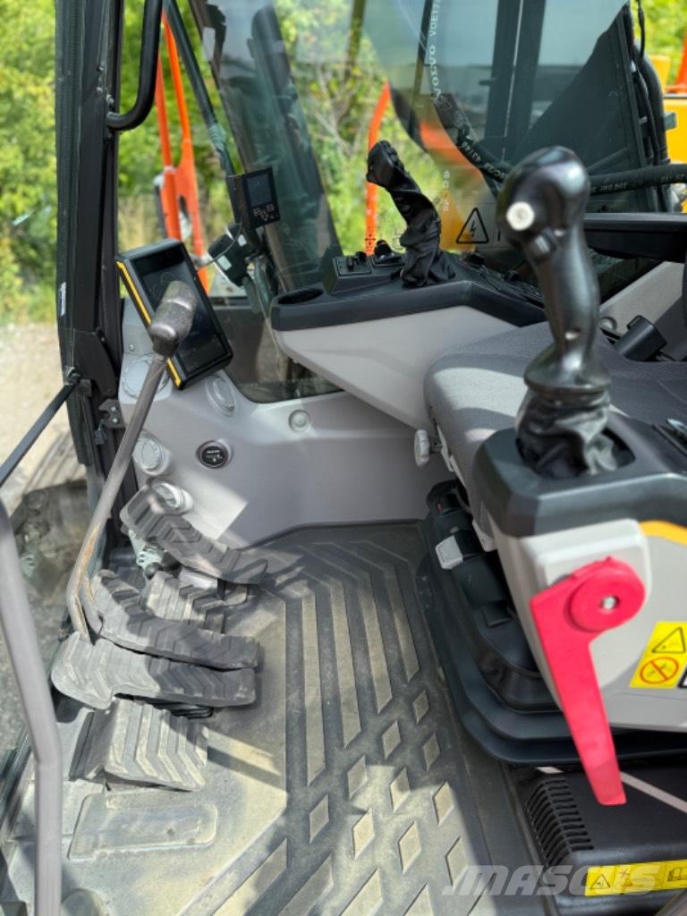 Volvo EC 220 EL Bandgrävare