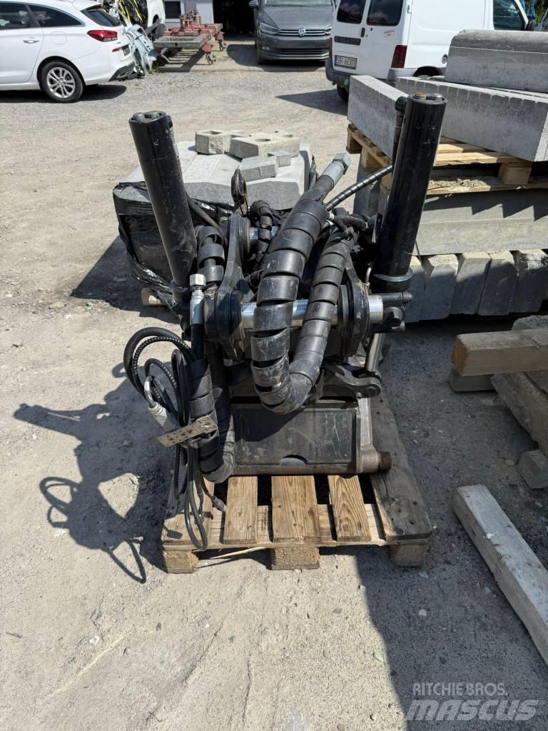 CAT RTS 10 Tiltrotator