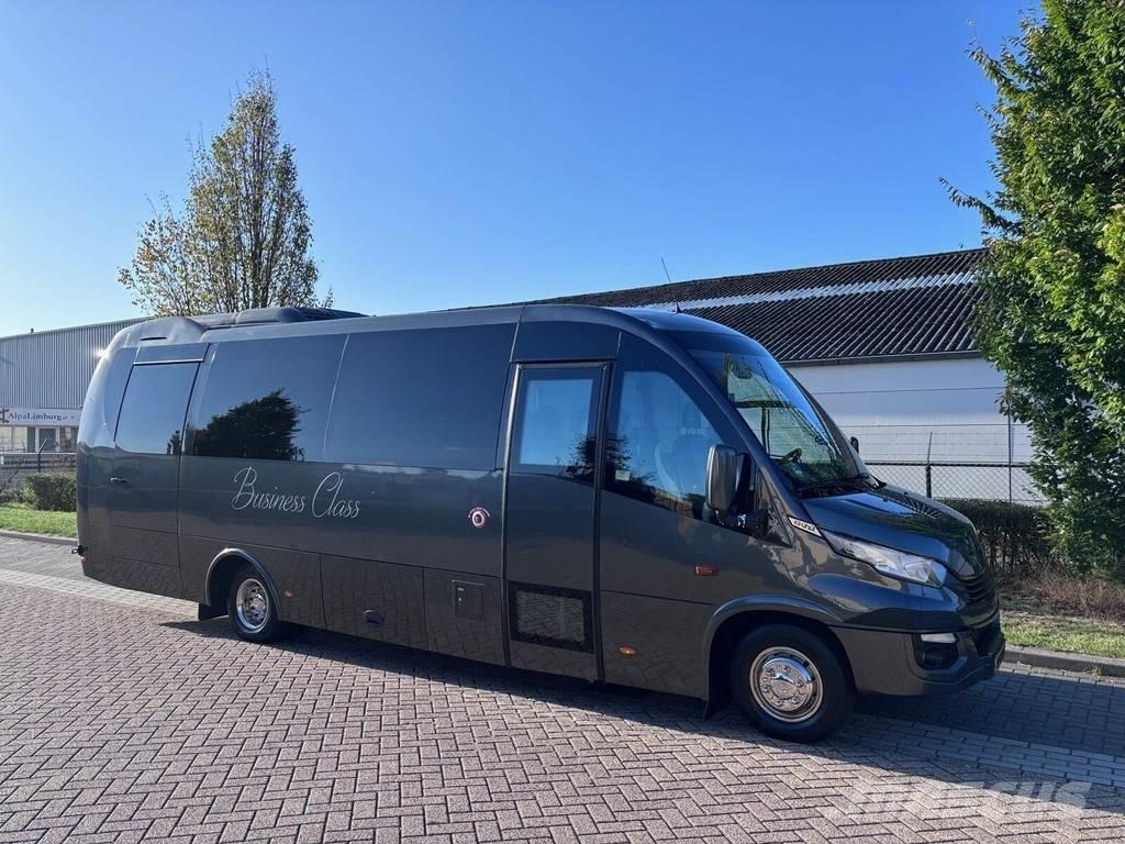 Iveco UNVI Compa Turistbussar