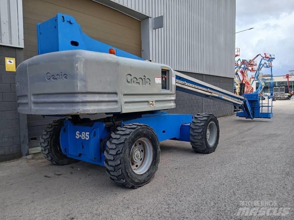 JLG 860 SJ Teleskop bomliftar