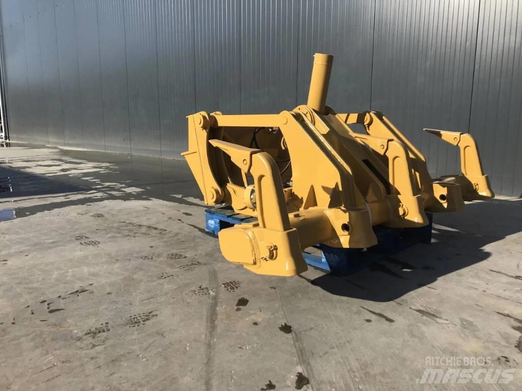 CAT 120G Rivare